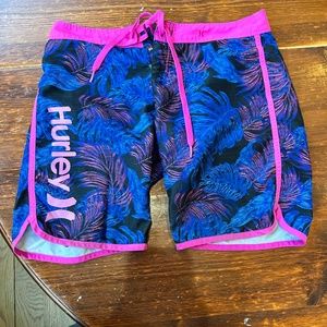 Hurley Women's 9 inch Beach rider Board Short Size 1
